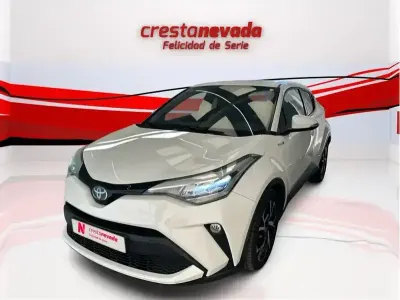 Usado Toyota C-HR Advance 122 CV (89 kW) 2021 Blanco SUV