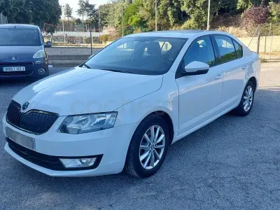 Usado Skoda Octavia Ambition 115 CV (84 kW) 2016 Blanco Familiar