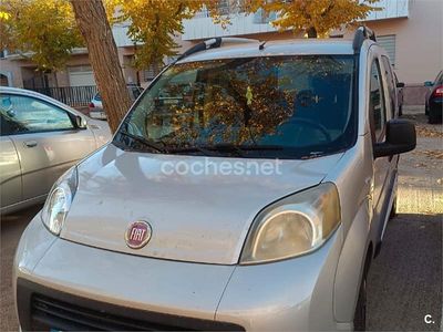 Gris / plata Usado 2014 Fiat Qubo Dynamic Monovolumen | 7500 €