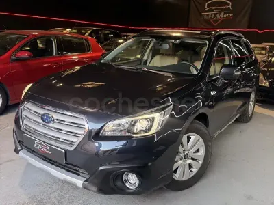 Usado Subaru Outback 150 CV (110 kW) 2017 Azul Familiar