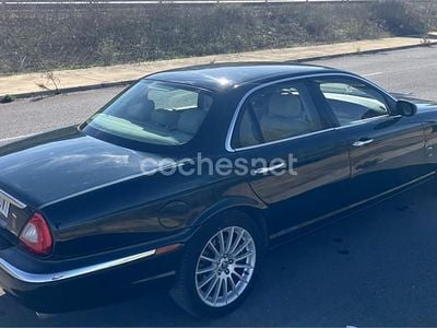 Usado Jaguar XJ6 Executive 204 CV (150 kW) 2006 Verde Berlina