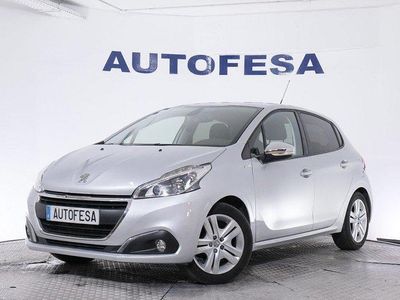 Usado Peugeot 208 Style 82 CV (60 kW) 2018 Plata Utilitario