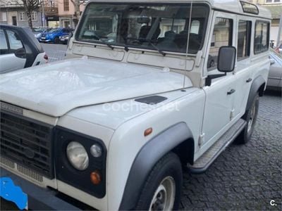Usado Land Rover Defender 122 CV (89 kW) 2003 Blanco Familiar