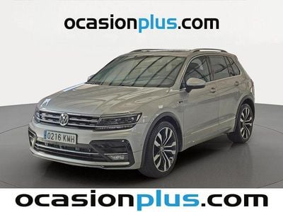 Usado VW Tiguan Sportline 150 CV (110 kW) 2018 Gris plata SUV