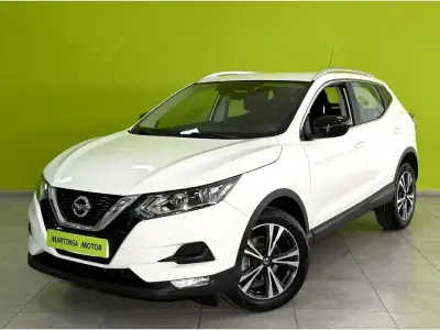 Usado Nissan Qashqai Style Edition 140 CV (102 kW) 2021 Blanco SUV