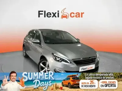 Usado Peugeot 308 Allure 130 CV (95 kW) 2016 Gris Berlina