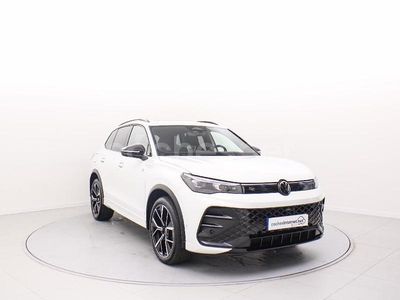 Blanco Usado 2025 VW Tiguan R-line SUV | 47.990 €