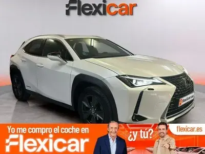 Usado Lexus UX Business Edition 184 CV (135 kW) 2020 Blanco SUV