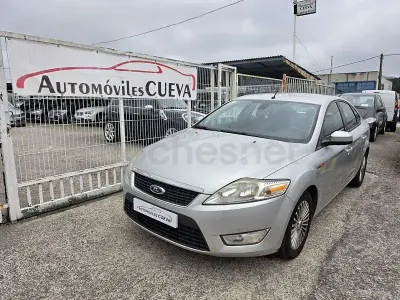 Usado Ford Mondeo Ambiente 125 CV (91 kW) 2009 Gris / plata Berlina