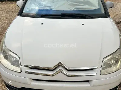 Usado Citroën C4 VTR Sport 110 CV (80 kW) 2005 Blanco Berlina