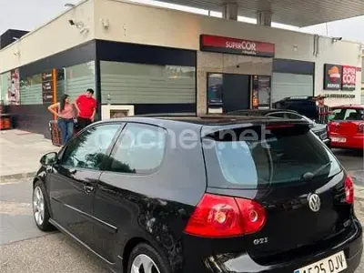 Usado VW Golf IV GTI 200 CV (147 kW) 2005 Negro Berlina