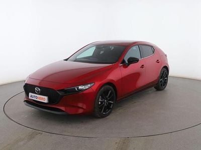 Usado Mazda 3 Homura-Line 122 CV (89 kW) 2023 Rojo Utilitario