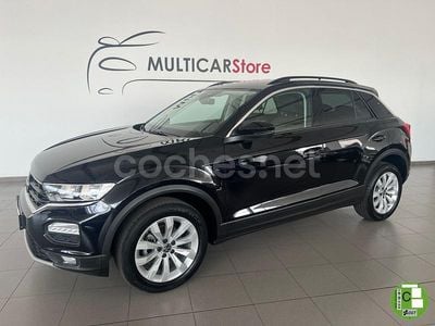 Usado VW T-Roc Advance 110 CV (80 kW) 2021 Negro SUV