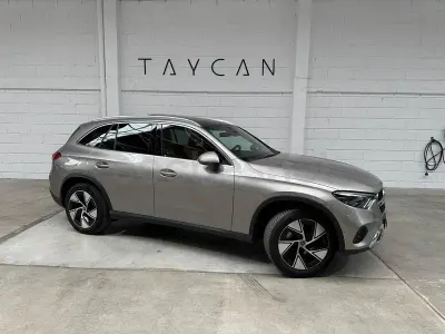 Usado Mercedes GLC300e 333 CV (244 kW) 2024 Gris / plata SUV