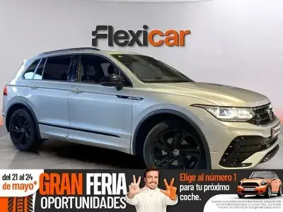 Begagnad VW Tiguan R-line 150 HK (110 kW) 2020 Grå SUV