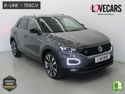 Usado VW T-Roc R-line 150 CV (110 kW) 2022 Gris / plata SUV