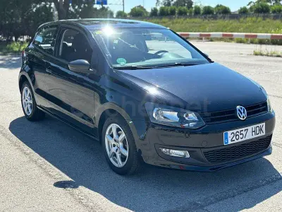 Usado VW Polo Advance 105 CV (77 kW) 2011 Negro Utilitario