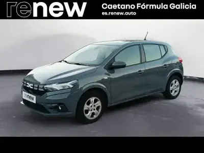 Usado Dacia Sandero Essentiel 101 HP (74 kW) 2023 Cinzento Sedan