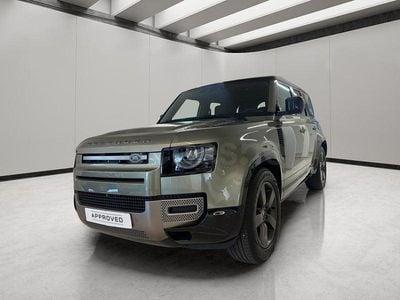 Usado Land Rover Defender SE 249 HP (183 kW) 2025 Verde SUV