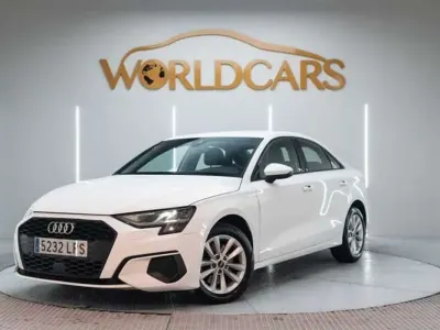 Usado Audi A3 110 CV (80 kW) 2021 Blanco Berlina