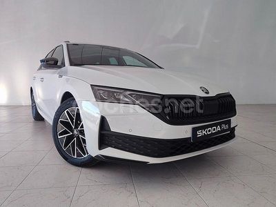 Blanco Nuevo 2025 Skoda Octavia SportLine Familiar | 35.990 € (Caro)