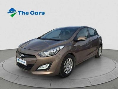 Usado Hyundai i30 Comfort 136 CV (100 kW) 2013 Beige Utilitario