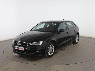 Negro Usado 2014 Audi A3 Sportback Attraction Utilitario | 13.799 €