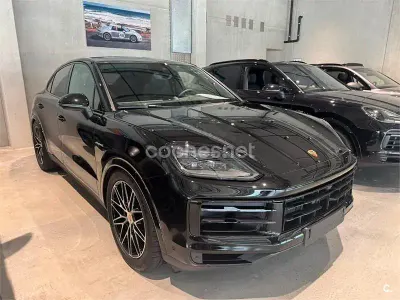 Usado Porsche Cayenne E-Hybrid Coupe 470 CV (345 kW) 2025 Negro SUV