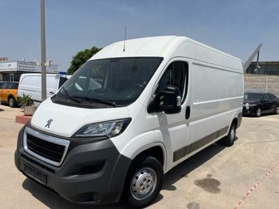 Usado Peugeot Boxer 131 CV (96 kW) 2018 Blanco metalico Van