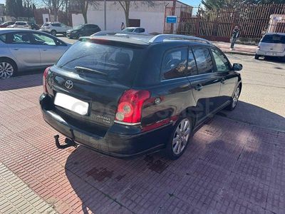 Usado Toyota Avensis Sol 126 CV (92 kW) 2009 Negro Familiar