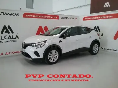 Begagnad Renault Captur Evolution 160 HK (117 kW) 2023 Vit SUV