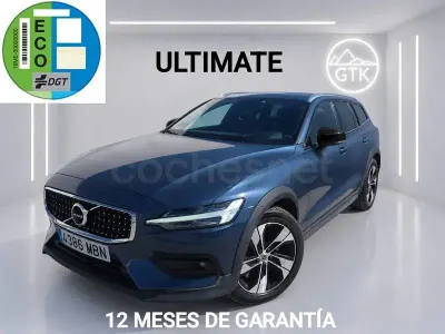Usado Volvo V60 CC Ultimate 197 CV (144 kW) 2023 Azul Familiar