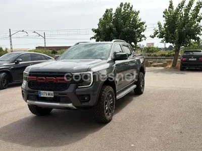 Usado Ford Ranger Wildtrack 205 CV (150 kW) 2023 Gris / plata Pickup/Camioneta