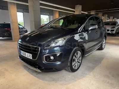 Usado Peugeot 3008 Allure 130 CV (95 kW) 2016 Azul Berlina