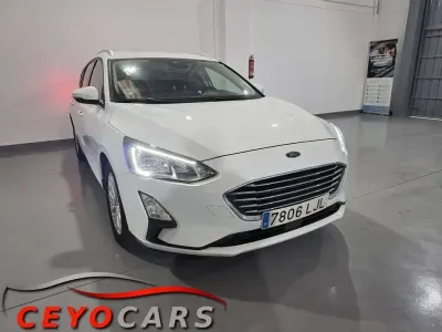 Usado Ford Focus Titanium 120 CV (88 kW) 2020 Blanco Utilitario