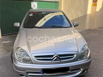 Gris / plata Usado 2001 Citroën Xsara Coupe | 4500 €