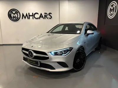 Usado Mercedes CLA250e 218 CV (160 kW) 2020 Gris / plata Coupe