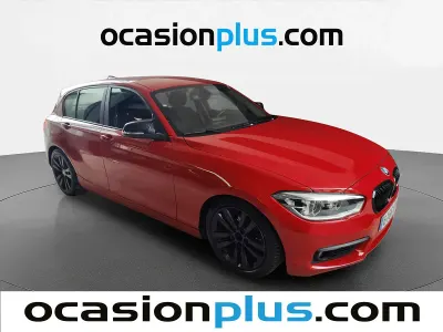 Usado BMW 118 136 CV (100 kW) 2018 Rojo Utilitario