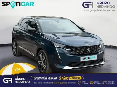 Usado Peugeot 3008 Allure 225 CV (165 kW) 2023 Azul SUV