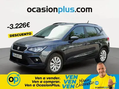 Usado Seat Arona Style 115 CV (84 kW) 2019 Azul SUV