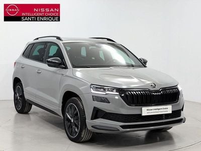 Gris Usado 2023 Skoda Karoq SportLine SUV | 28.900 € (Un poco caro)