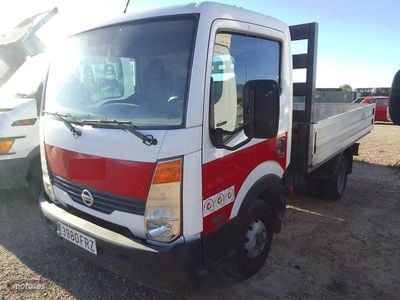 Blanco Usado 2007 Nissan Cabstar Recogida | 9500 €
