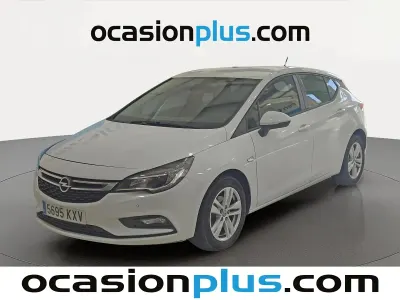 Usado Opel Astra Selective 110 CV (80 kW) 2019 Blanco Utilitario