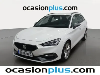 Usado Seat Leon FR 150 CV (110 kW) 2023 Blanco Monovolumen