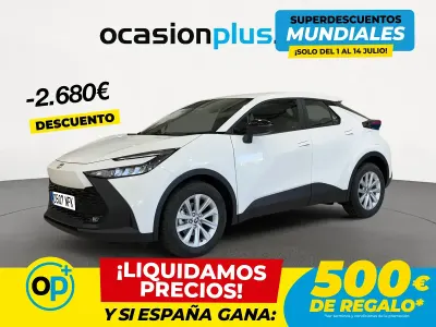 Usado Toyota C-HR Active 140 CV (102 kW) 2025 Blanco SUV