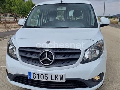 Blanco Usado 2020 Mercedes Citan 109 Familiar | 13.600 € (Precio justo)