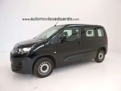 Usado Citroën Berlingo Live 76 CV (55 kW) 2019 Negro Monovolumen