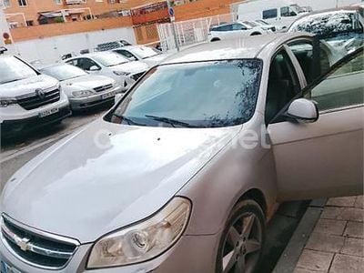 Gris / plata Usado 2007 Chevrolet Epica Berlina | 2200 € (Precio justo)