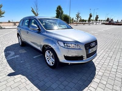 Begagnad Audi Q7 233 HK (171 kW) 2006 Grå SUV