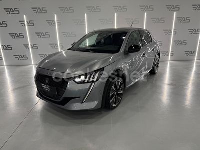 Gris / plata Usado 2022 Peugeot 208 GT Utilitario | 17.900 € (Caro)